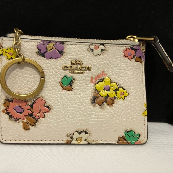 Coach Handbags - Coach Mini Skinny Id Case In Signature Canvas With Floral Print